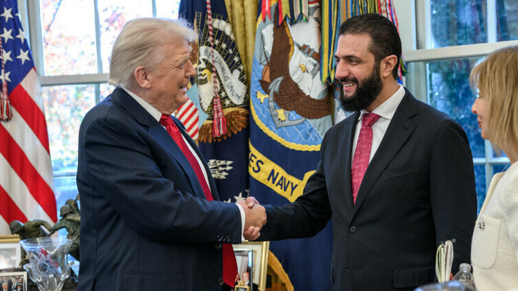 ABD Başkanı Trump: Şara ile hoş bir sohbetimiz oldu