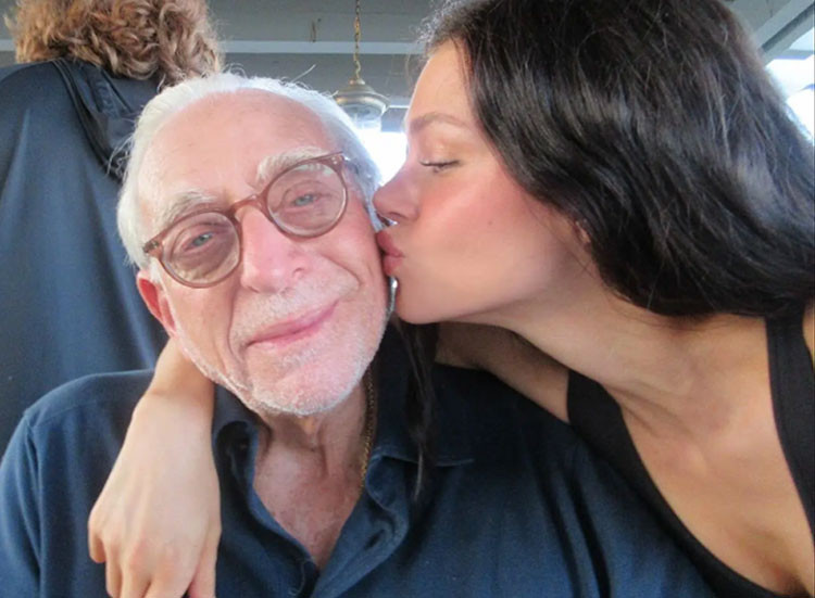 Dünyanın en ünlü dünürleri: Milyon ne söz, milyarları var: Güya yalnızca karısıyla değil onun bütün ailesiyle yuva kurdu